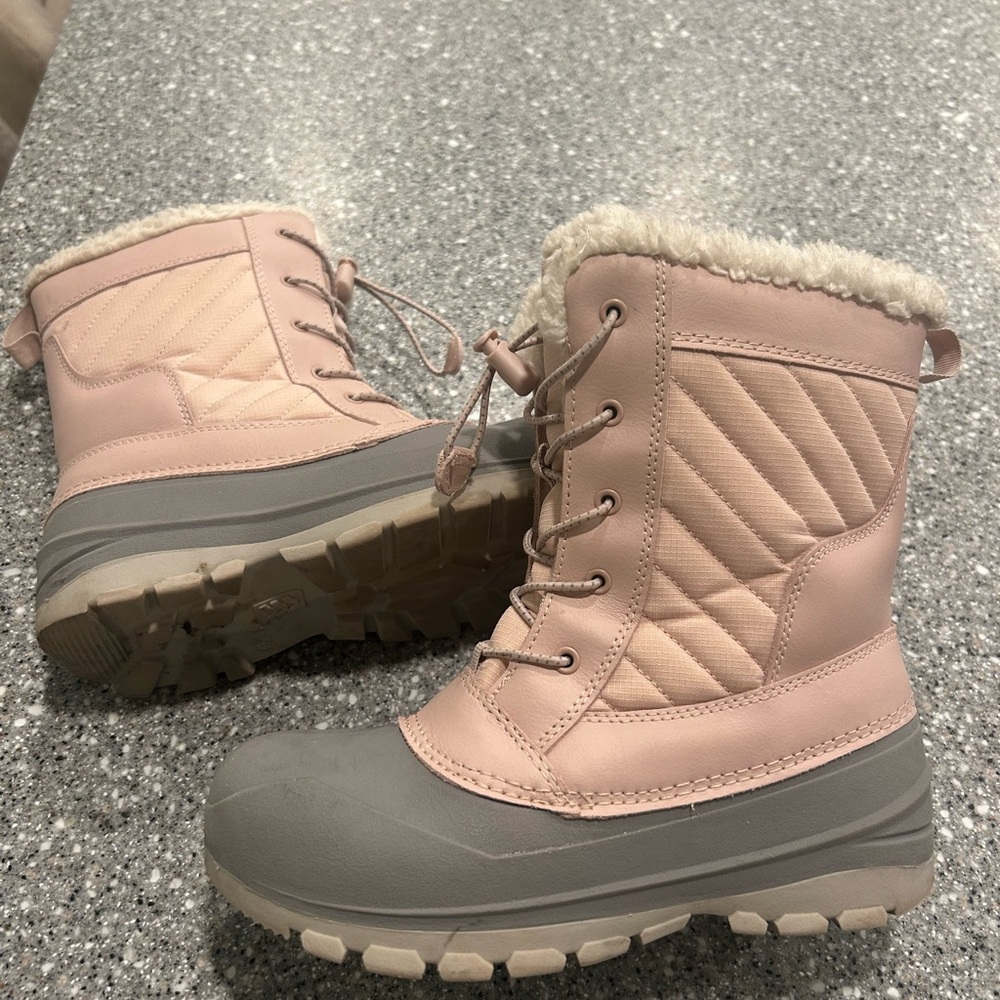 Girls Blush Pink Snow boots